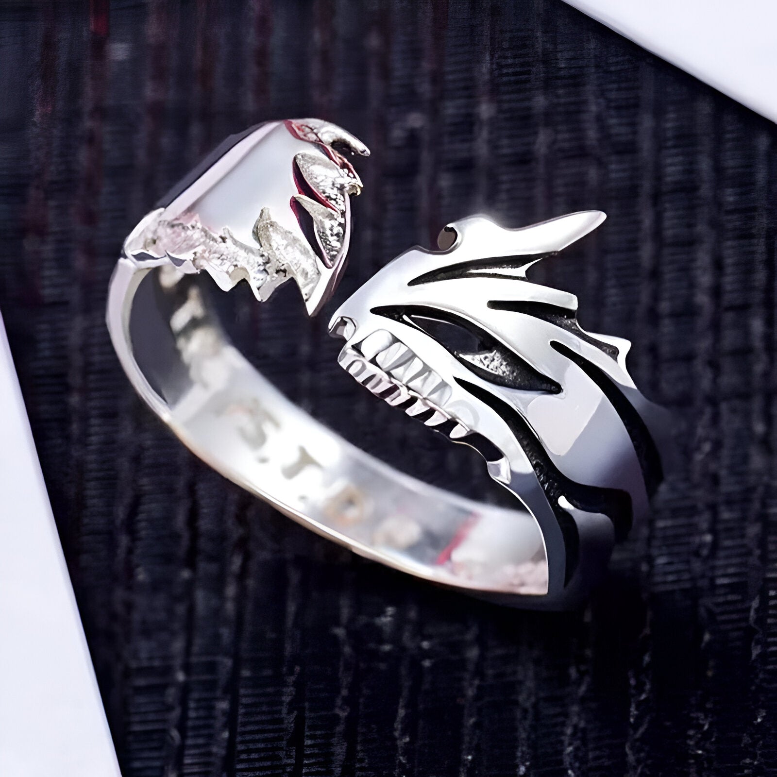 Ichigo Hollow Mask Ring (Adjustable)